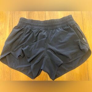Lululemon shorts black
